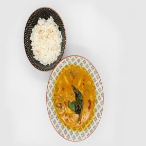 81 Red Curry Chicken