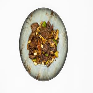 32 Spicy Mushroom Beef